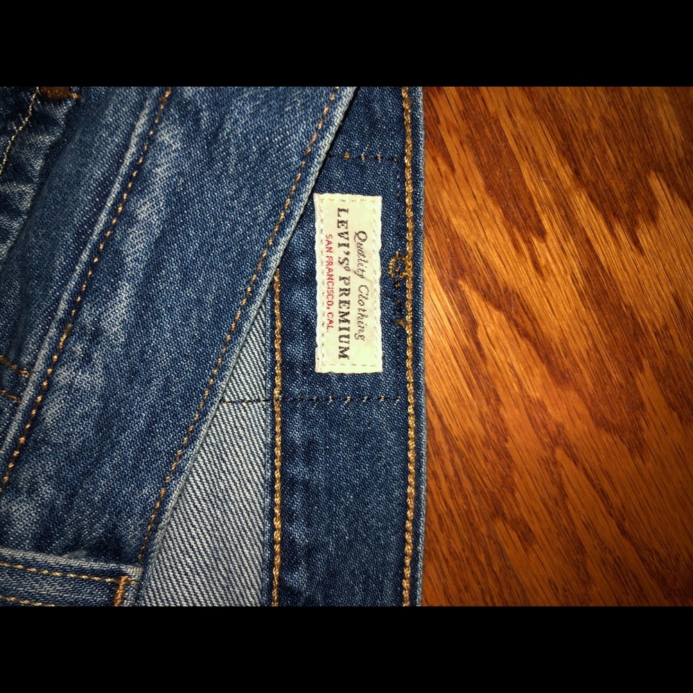 LEVIS 501! - Picture 5 of 5